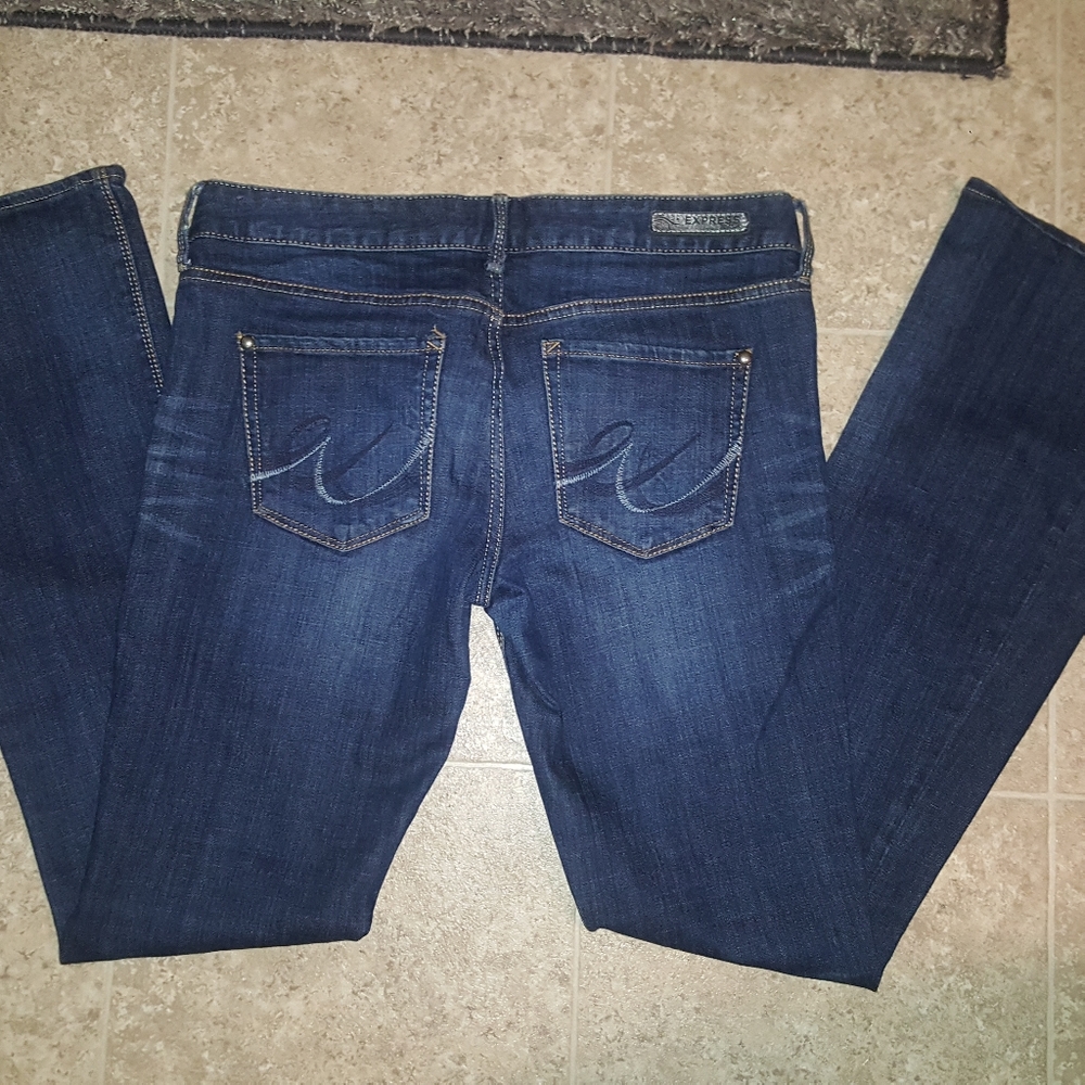 Women's Express Dark Denim Jeans SZ 6R